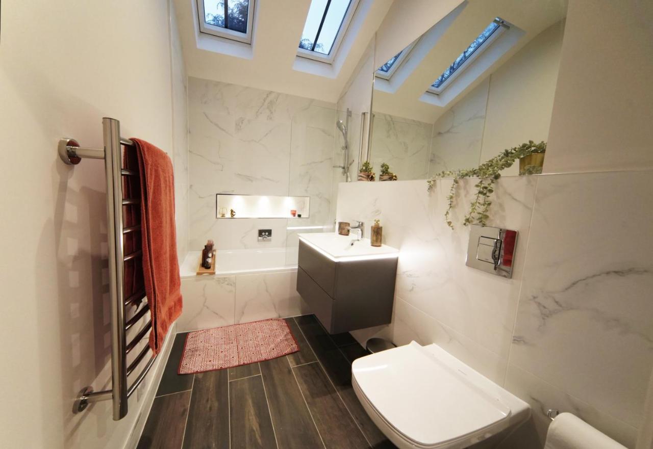 Apartment Ritual Stays: Stylish Centre Flat With Workspace